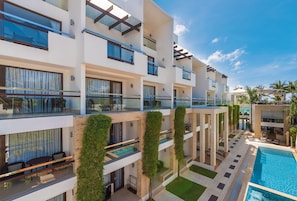 Exterior - The District Boracay (Boracay Island)