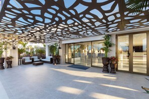 Entrada de la propiedad