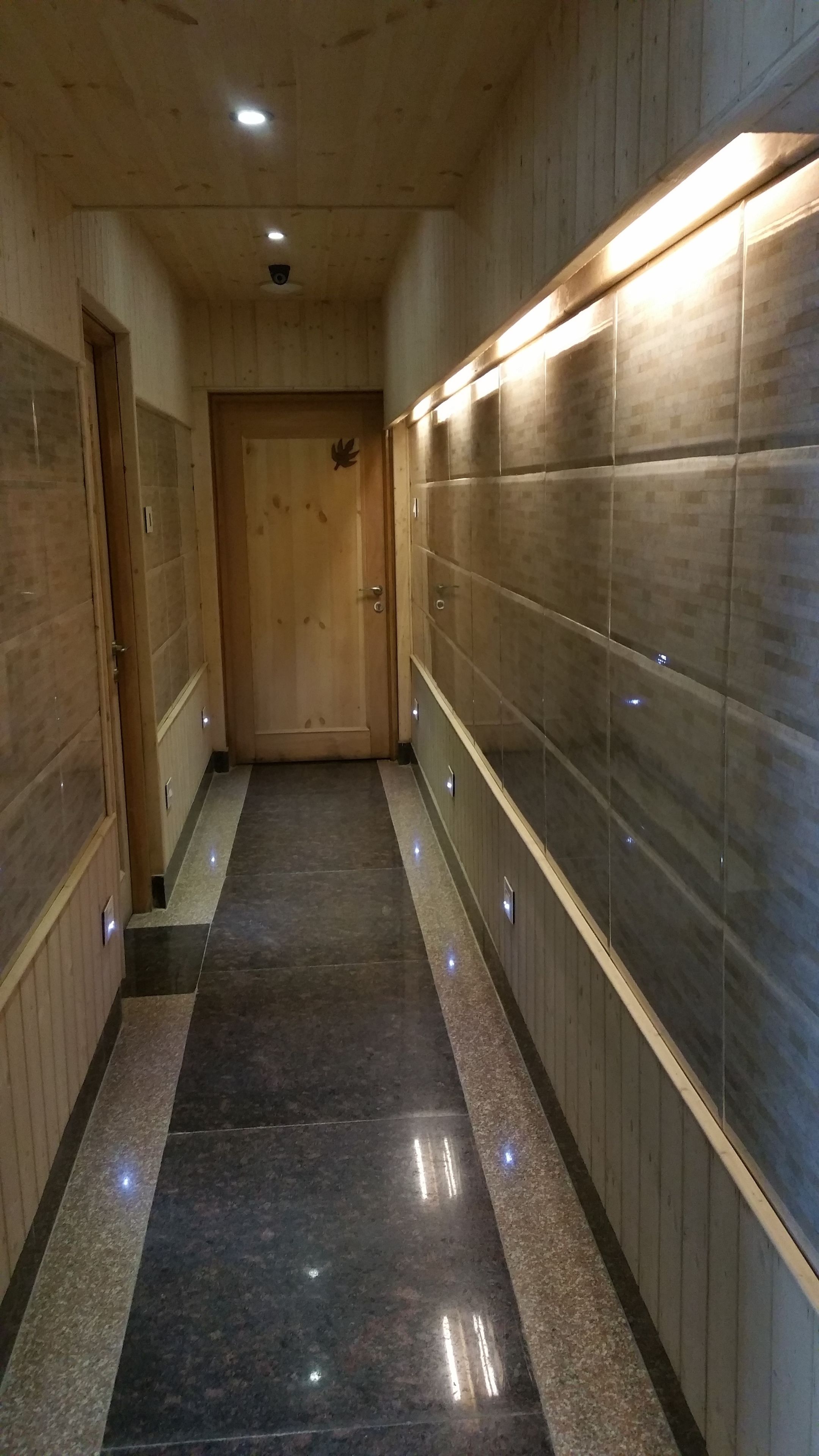 Lorong