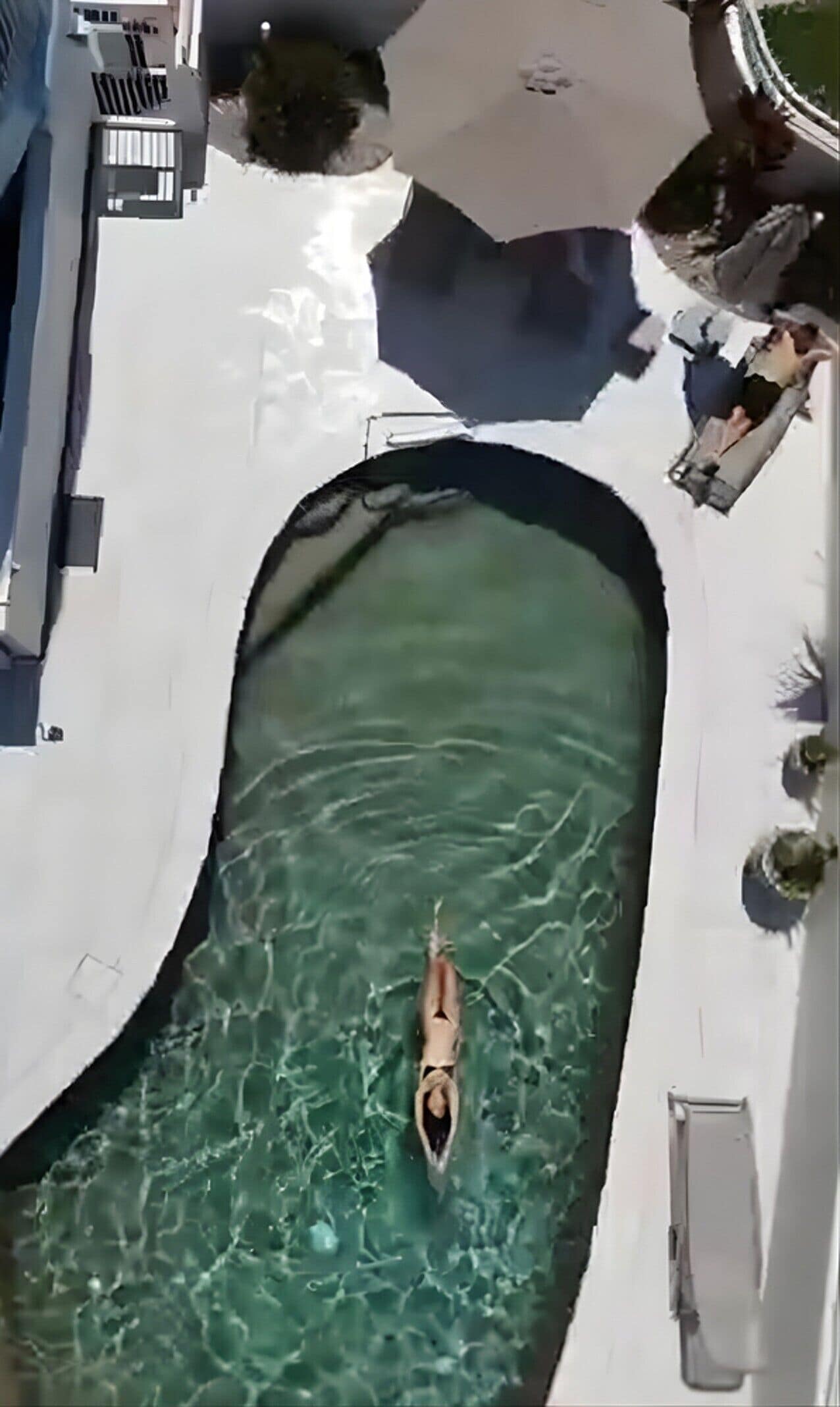 Piscina externa, piscina aquecida