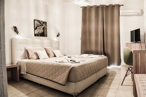 Soundproofing, free cribs/infant beds, bed sheets - Vallian Village (Rhodes)