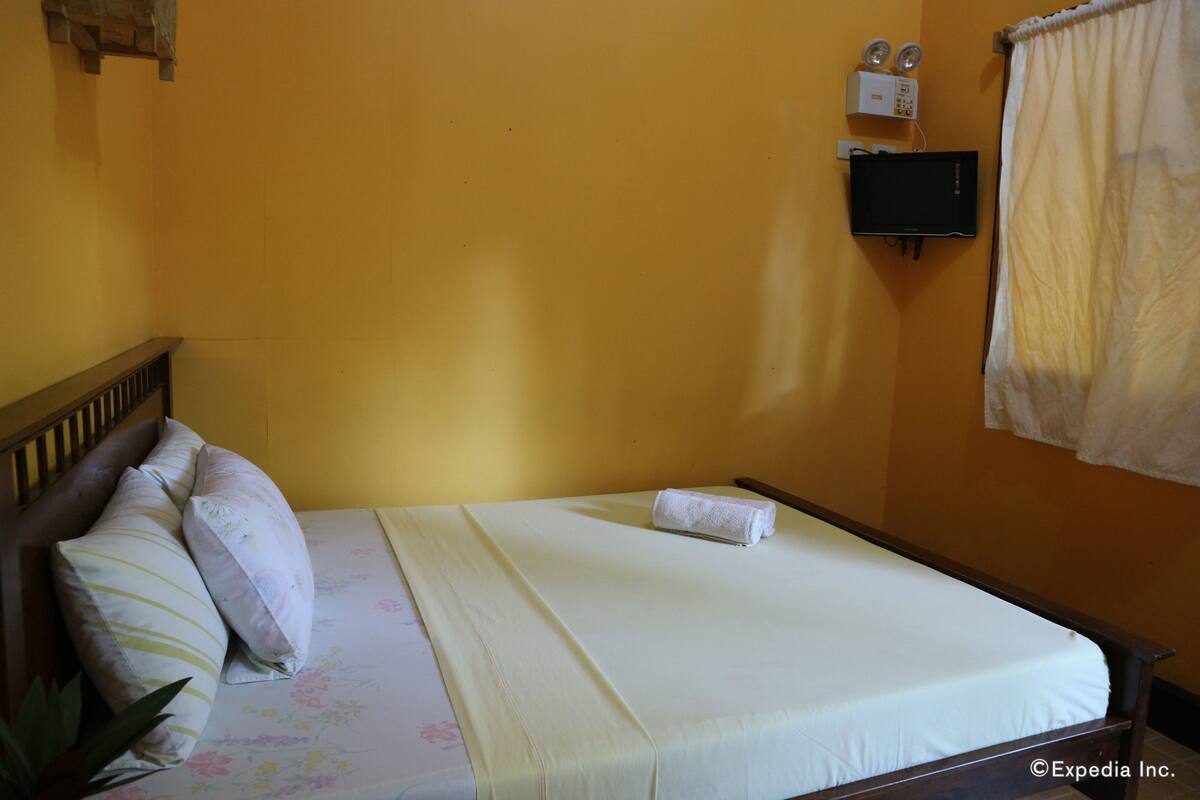 Huisje, 1 queensize bed | Gratis wifi, beddengoed