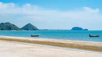 Privat strand i närheten