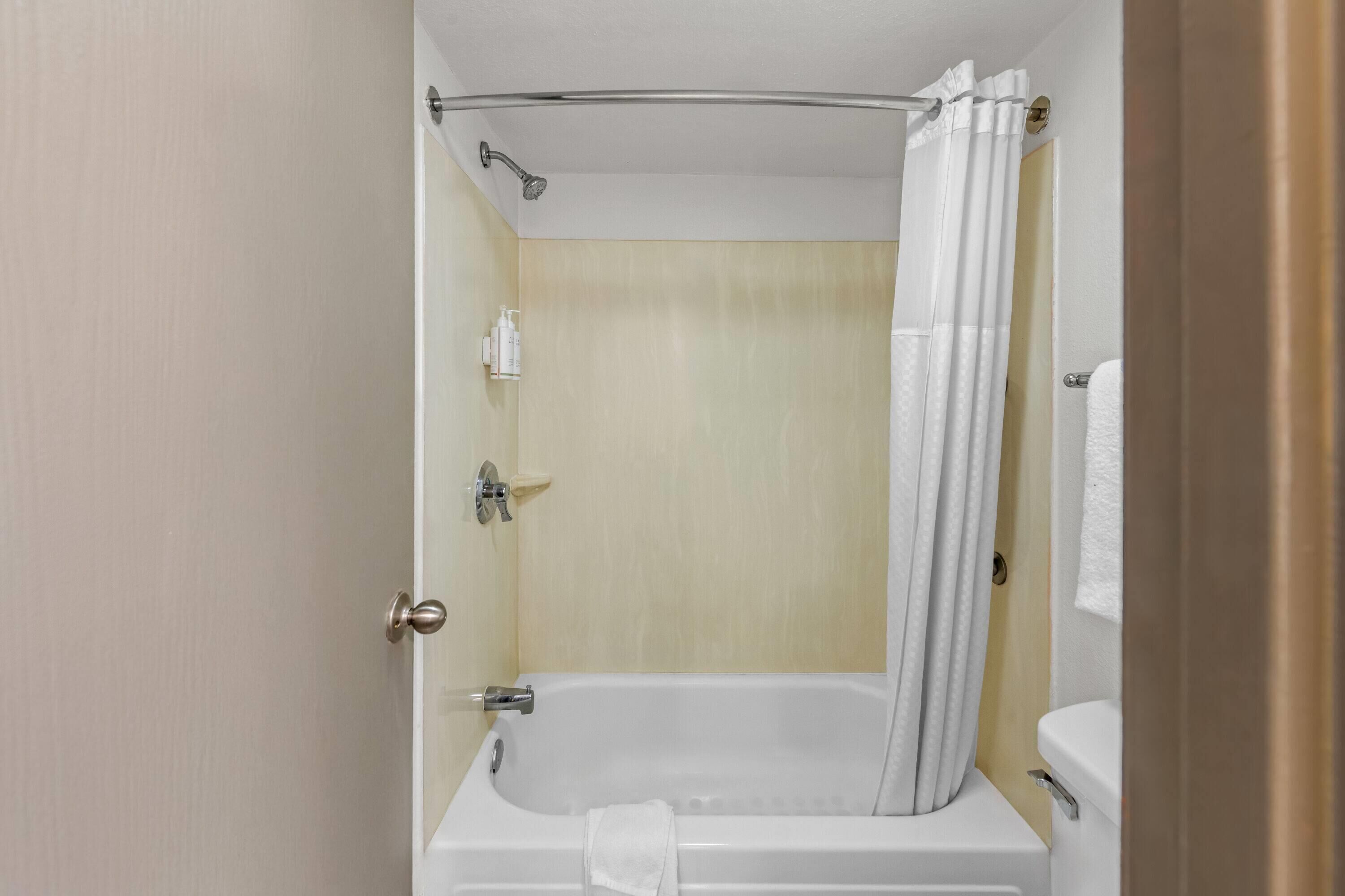 Room, 2 Queen Beds, Accessible, Non Smoking | Accessible bathroom