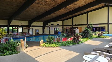 Indoor pool, seasonal outdoor pool, sun loungers