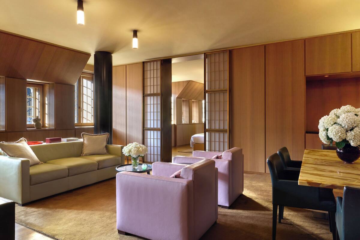 Suite (Oscar) | 1 bedroom, Egyptian cotton sheets, premium bedding, minibar