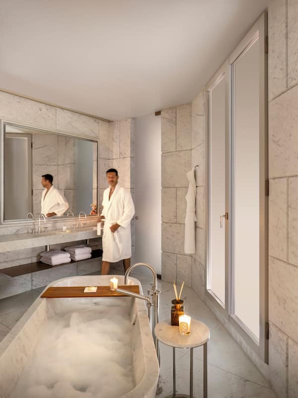 Grand Suite (Regent) | 1 bedroom, Egyptian cotton sheets, premium bedding, minibar
