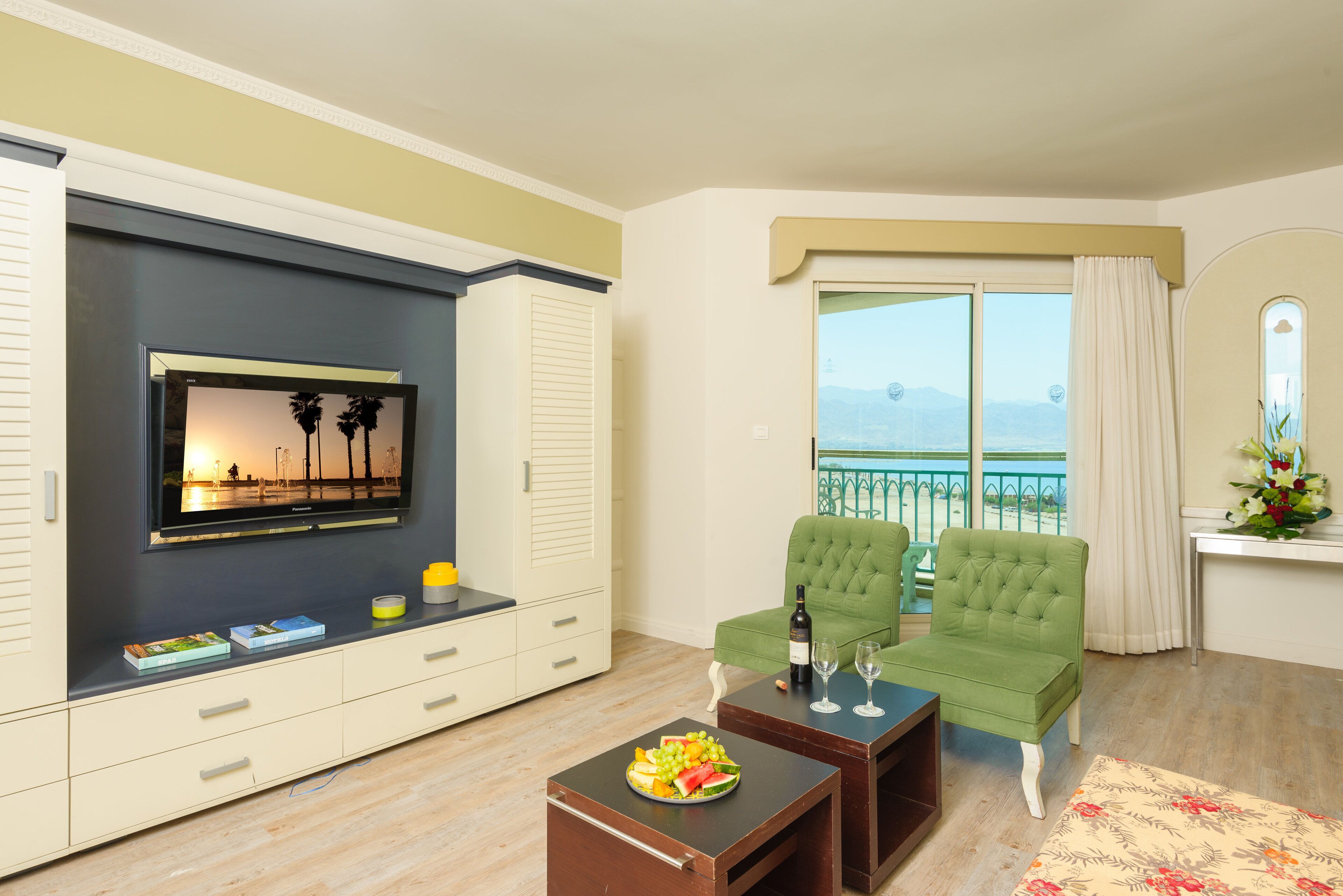 minibar, in-room safe, desk, blackout curtains