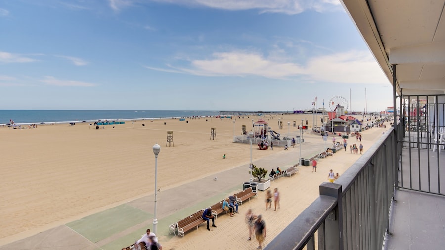 Rideau Oceanfront Motel