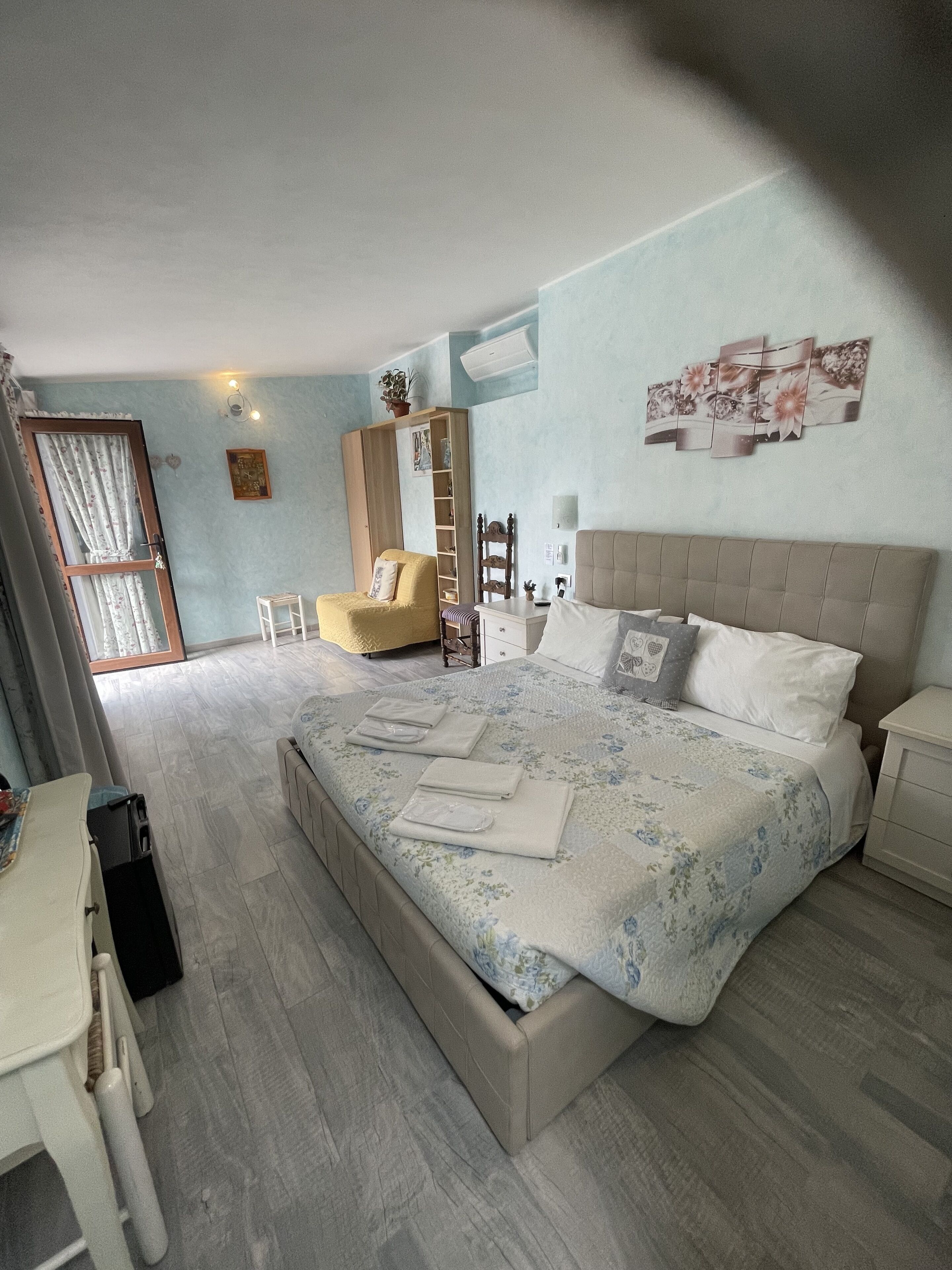 exclusive triple room, poolside | 2 bedrooms, frette italian sheets, premium bedding, down duvets