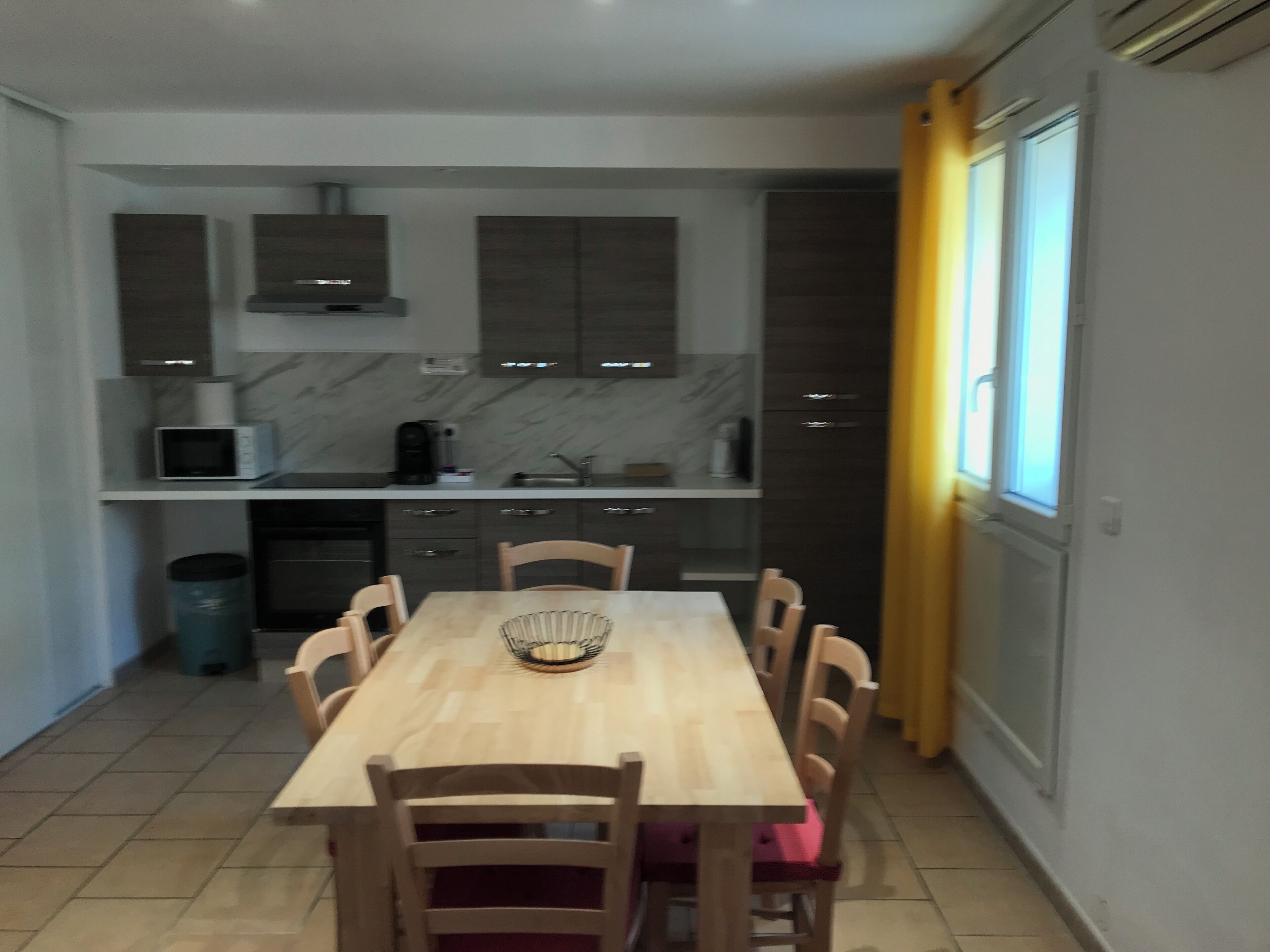 deluxe apartment | private kitchen | fridge, microwave