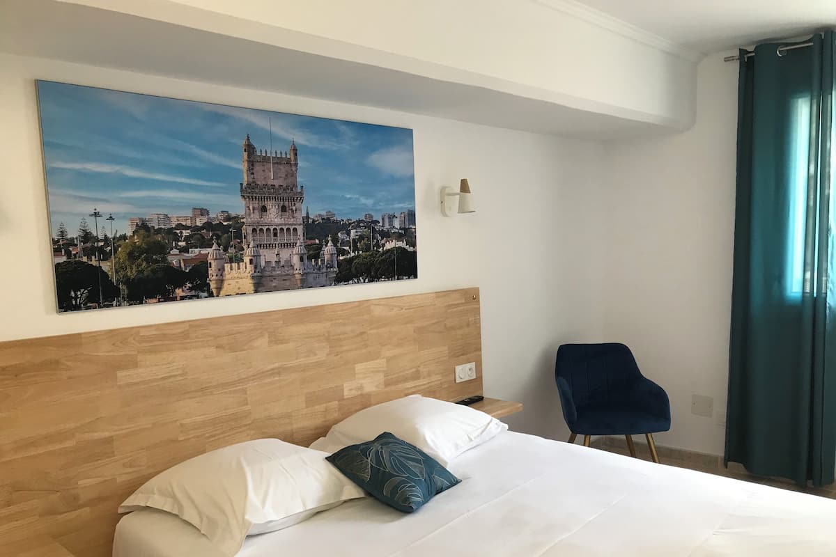 Căn hộ Deluxe | Bộ đồ giường cao cấp, két bảo mật tại phòng, màn/rèm cản sáng