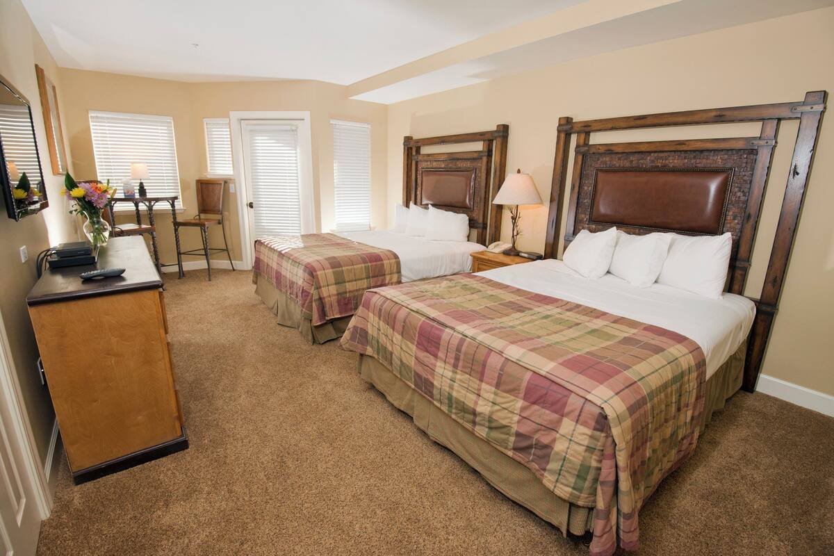 Club Room (Mountain Slopeside) | Seterika/papan seterika, Wi-fi percuma, cadar katil 