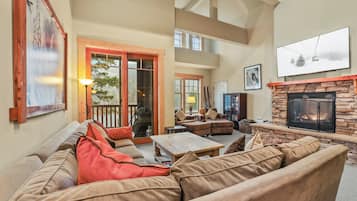 Televisor de 40 polzades amb canals digitals i reproductor de DVD