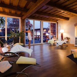 Behandlungsräume für Paare, Sauna, Dampfbad, Schlammbad