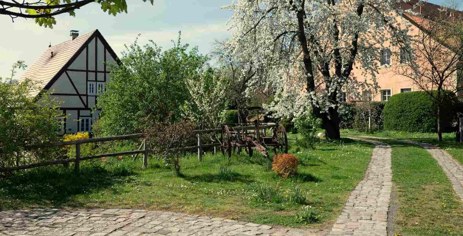 design duplex | minibar, individually decorated, individually furnished