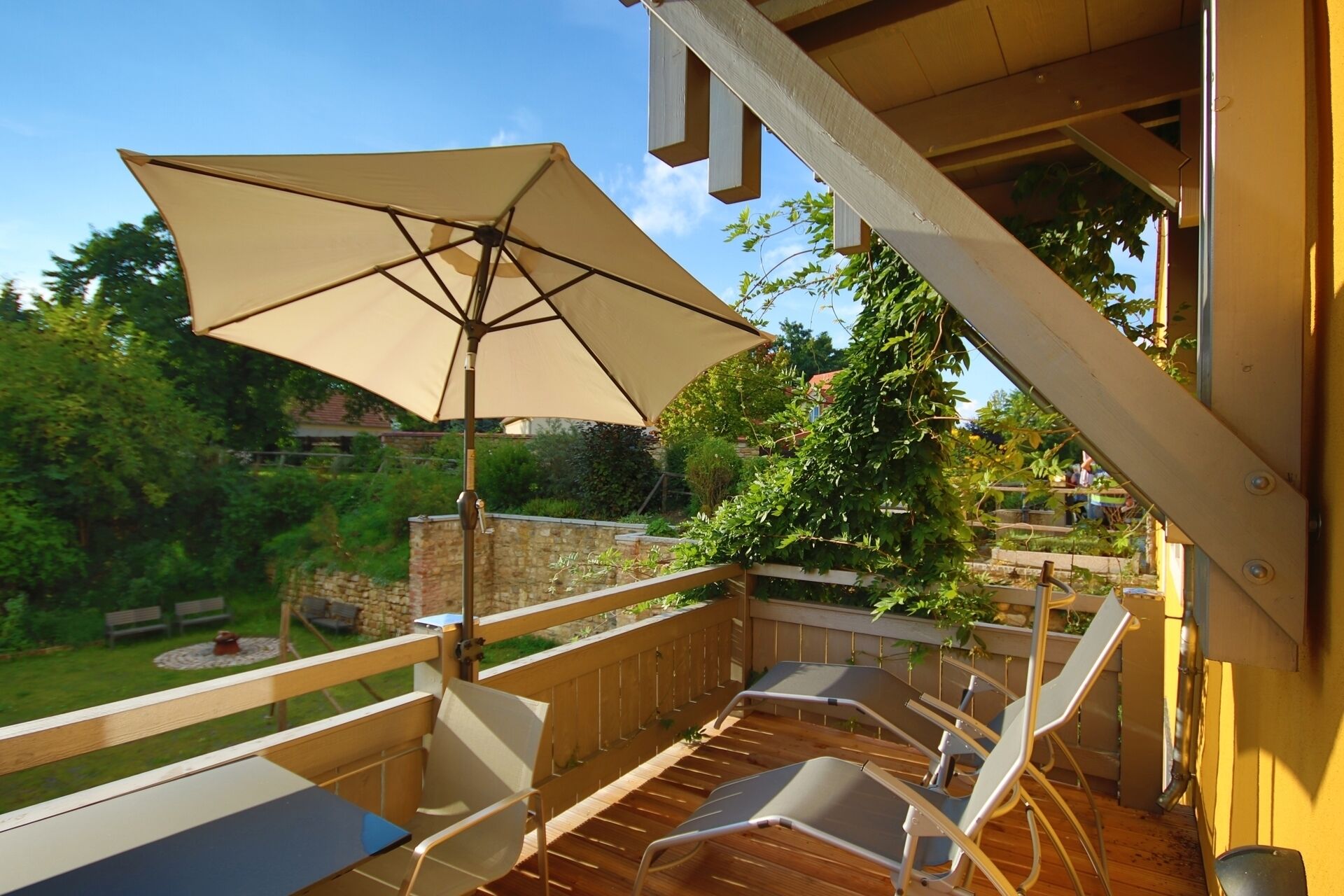 superior studio suite | terrace/patio