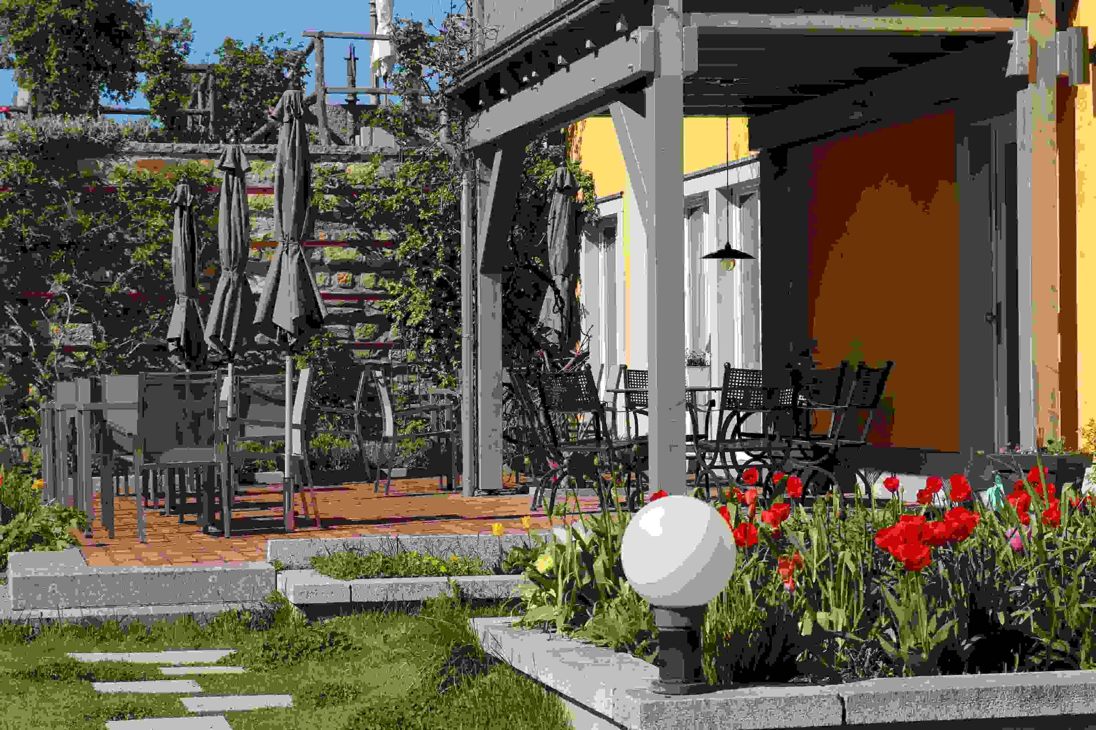 dinner served, german cuisine, al fresco dining