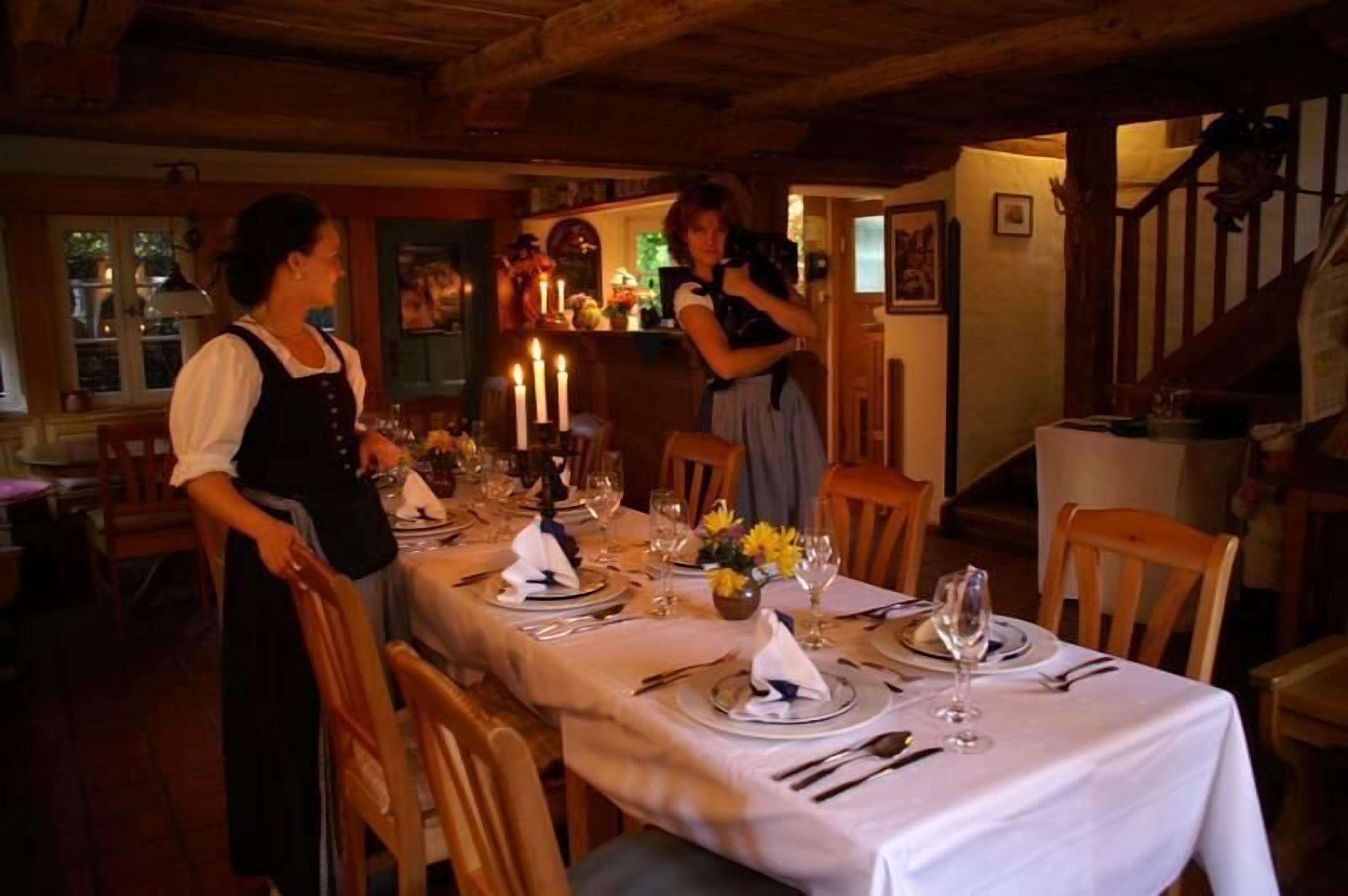 dinner served, german cuisine, al fresco dining