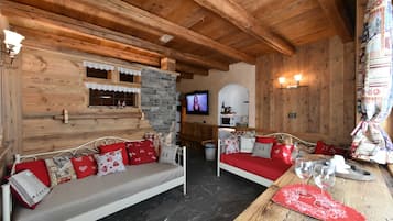 Familien-Suite | 1 Schlafzimmer, italienische Bettbezüge von Frette, Pillowtop-Betten