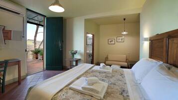 Allergikerbettwaren, Daunenbettdecken, Pillowtop-Betten, Minibar