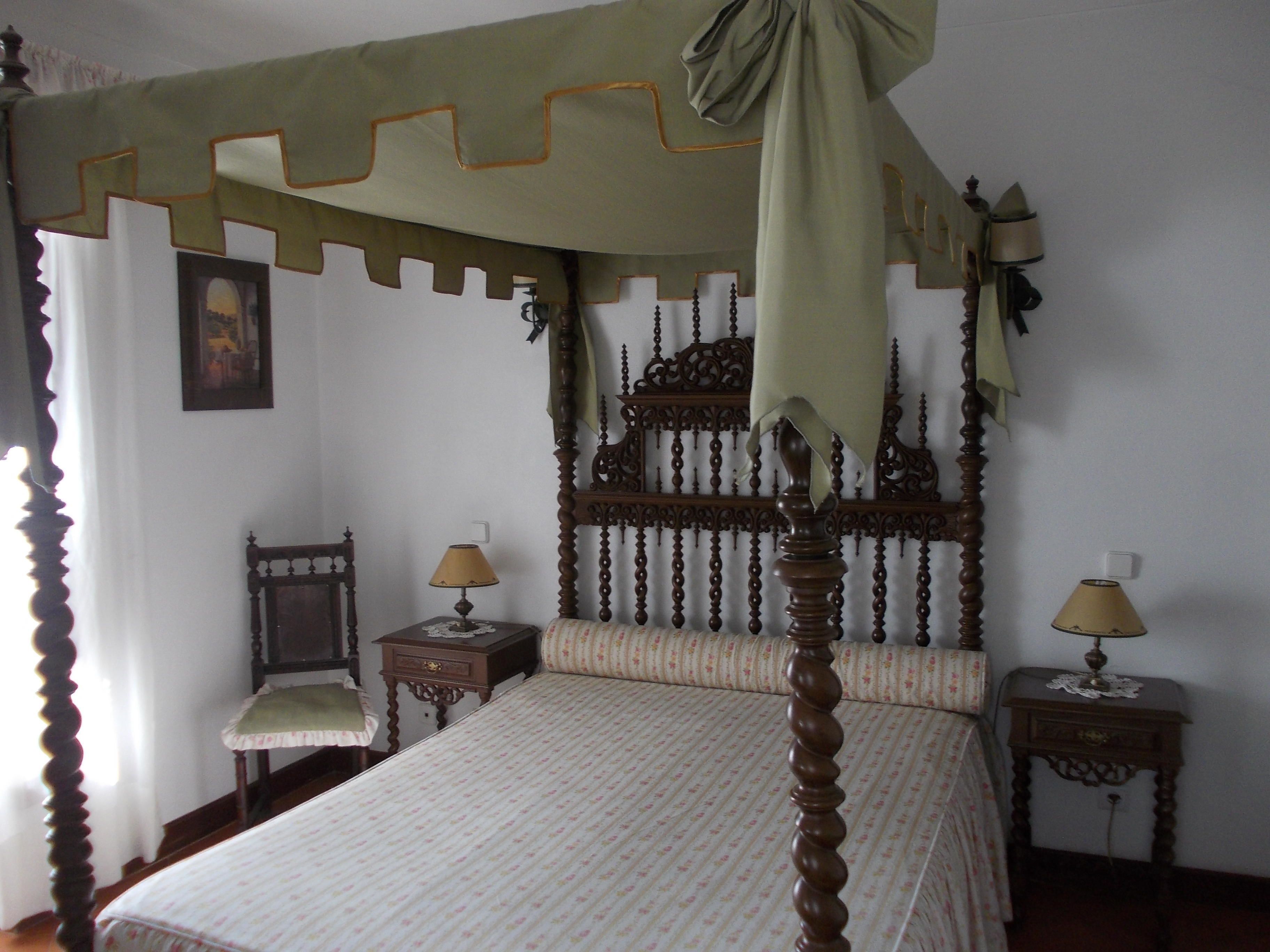 Foto - Casa de S. Thiago do Castelo