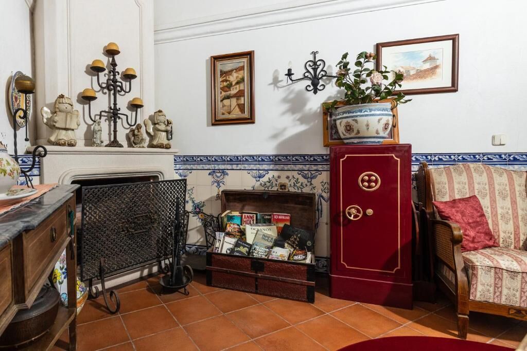 Photo - Casa de S. Thiago do Castelo