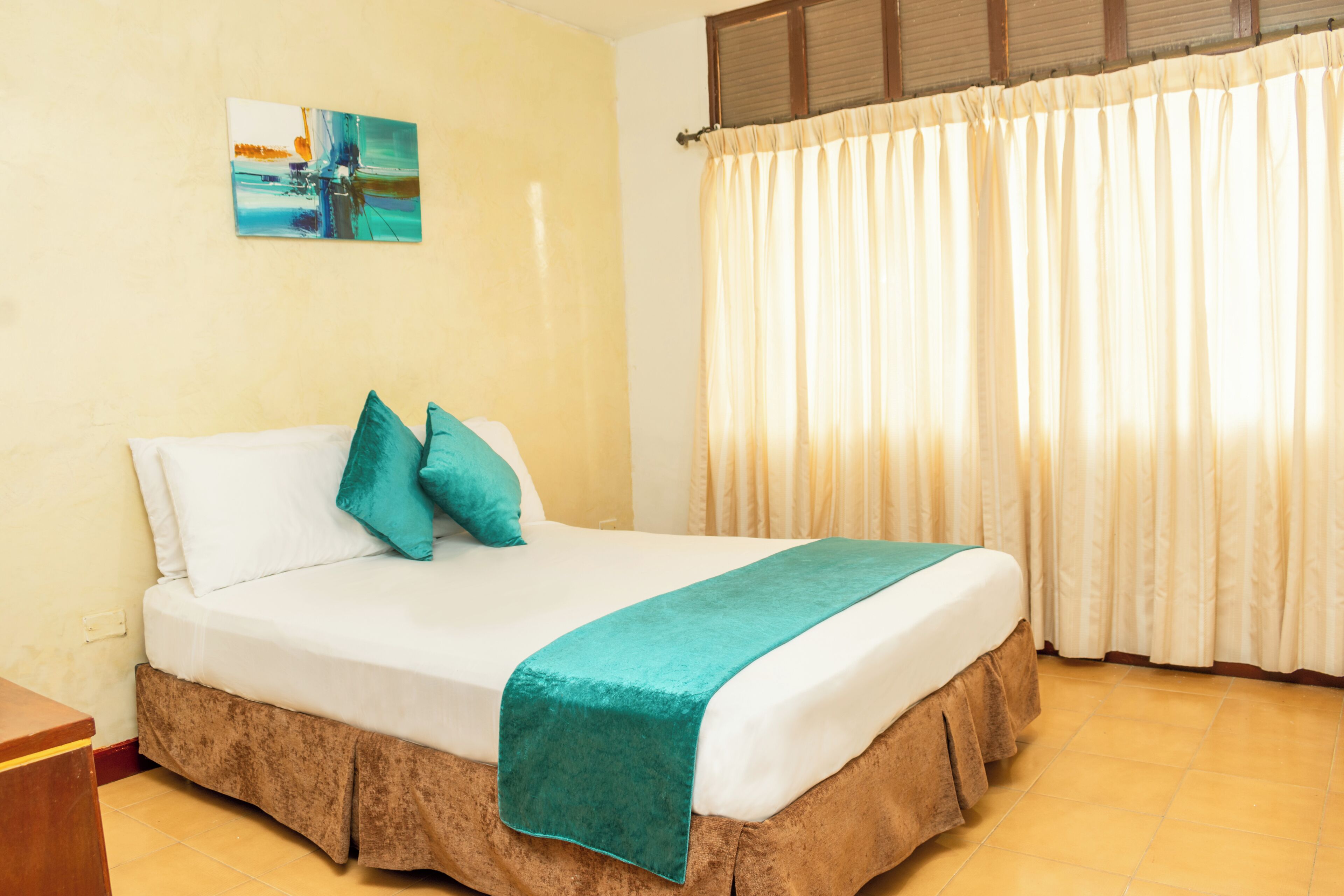 Quarto família | Frigobar, Wi-Fi de cortesia, roupa de cama