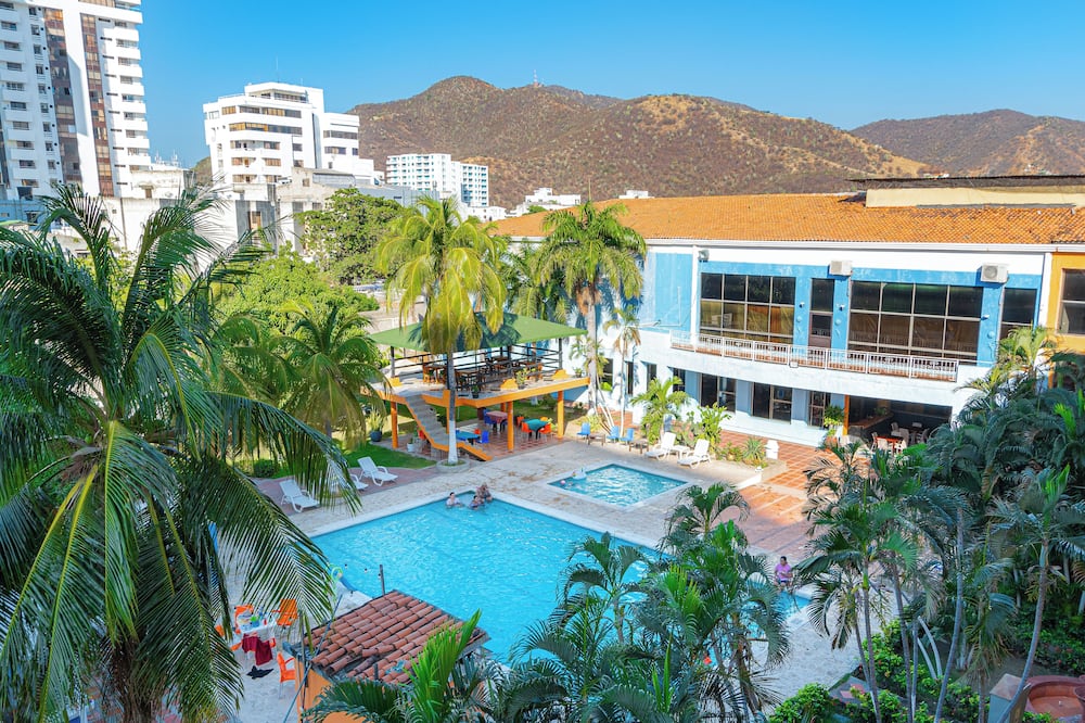 Hotel Palmarena Plaza