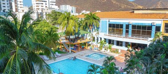 Hotel Palmarena Plaza