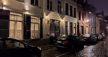 The Townhouse Bed & Breakfast
