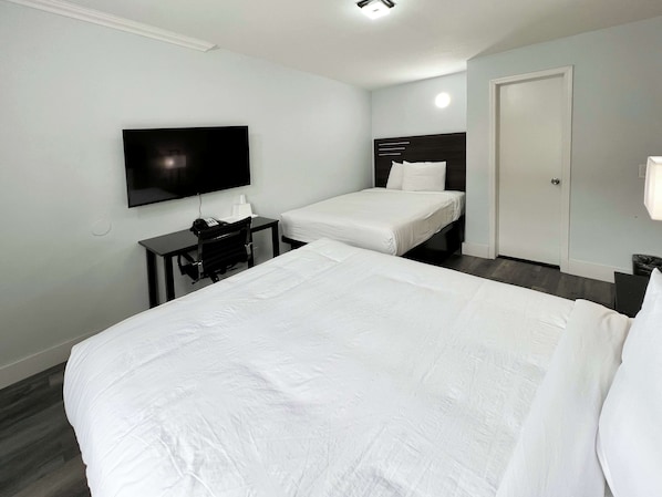 Down duvets, desk, blackout curtains, free WiFi