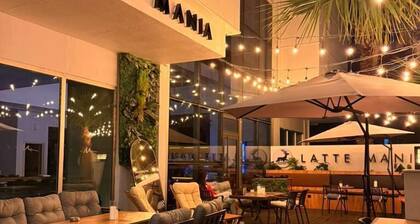 La Brisa Hotel