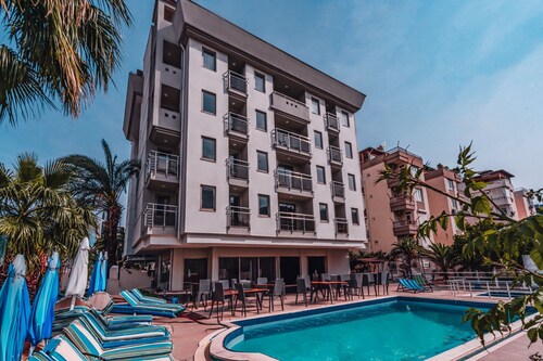 La Brisa Hotel