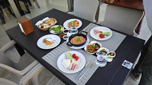 Kontinental morgenmad hver dag mod et gebyr