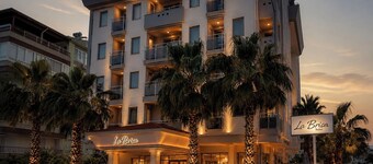 La Brisa Hotel