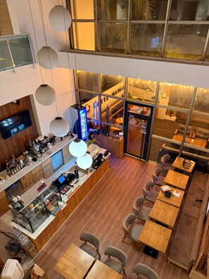 Bar (en la propiedad)