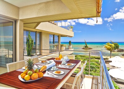 Bon Azur Beachfront Suites & Penthouses with LOV