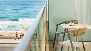 Breeze Room Side Sea View | Quang cảnh ban công