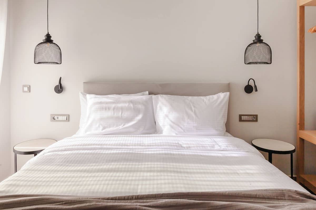 Ground Suite City View | Premium bedding, Select Comfort beds, in-room safe, desk