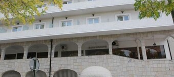 Petrus Hotel