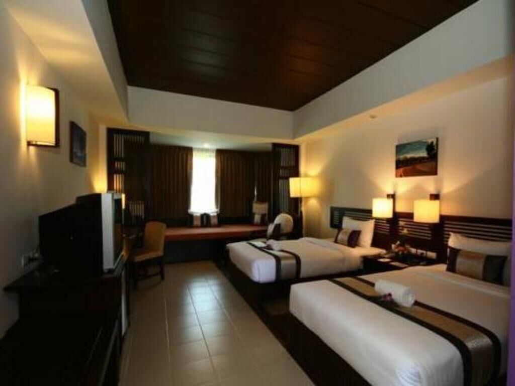 Minibar, coffres-forts dans les chambres, décoration personnalisée