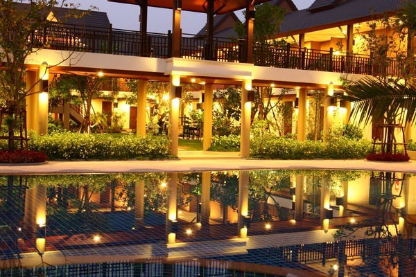 Outdoor pool, pool umbrellas