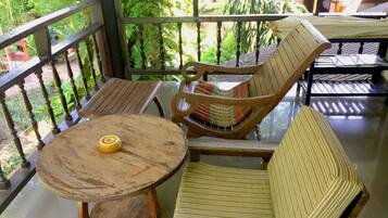 Deluxe Room | Terrace/patio