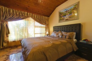 迷你吧、熨斗/熨衣板