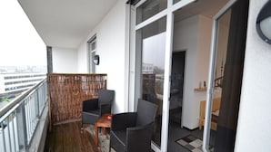 Double Room | Balcony - Arena Hostel Hamburg (Hamburg)
