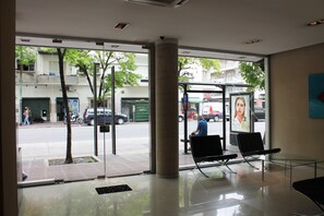 Interior entrance - Defensa Suites San Telmo (Buenos Aires)