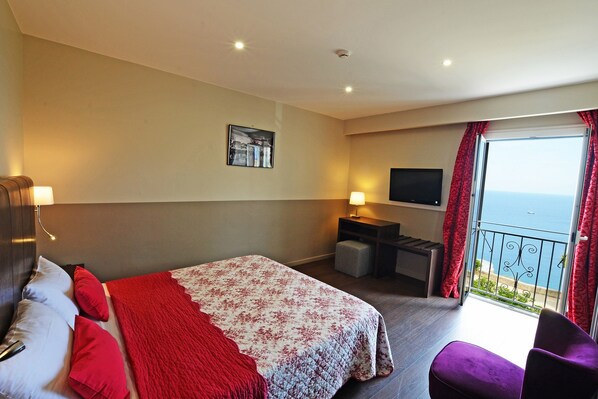 Double or Twin Room, Sea View