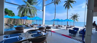 Three Trees Samui Resort - Sarocha Villa