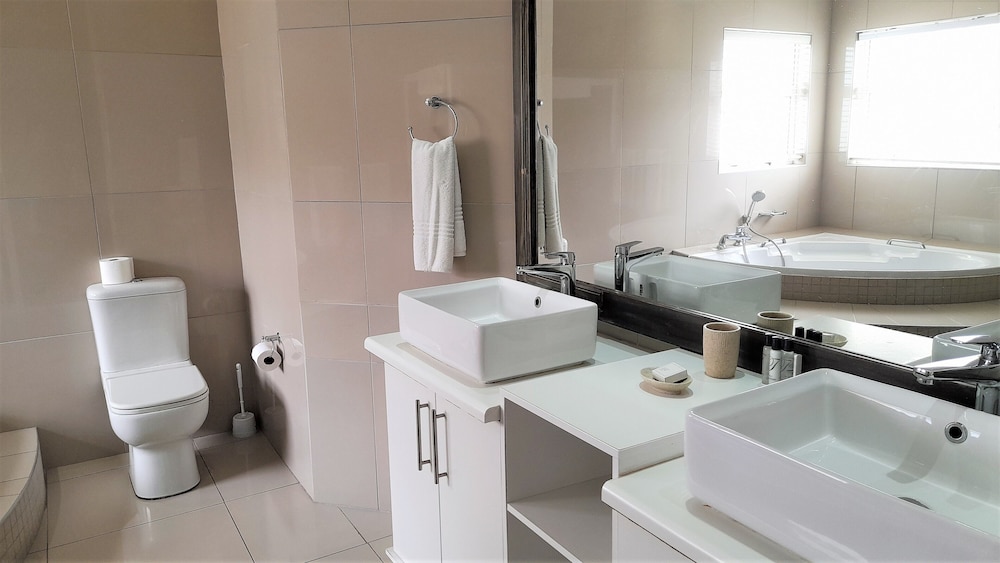 Atlantic Villa Guest House by null